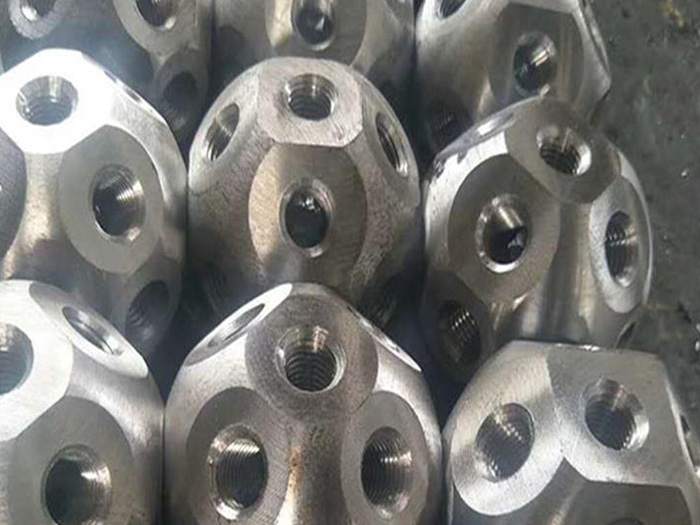 海伦螺栓球网架杆件制作